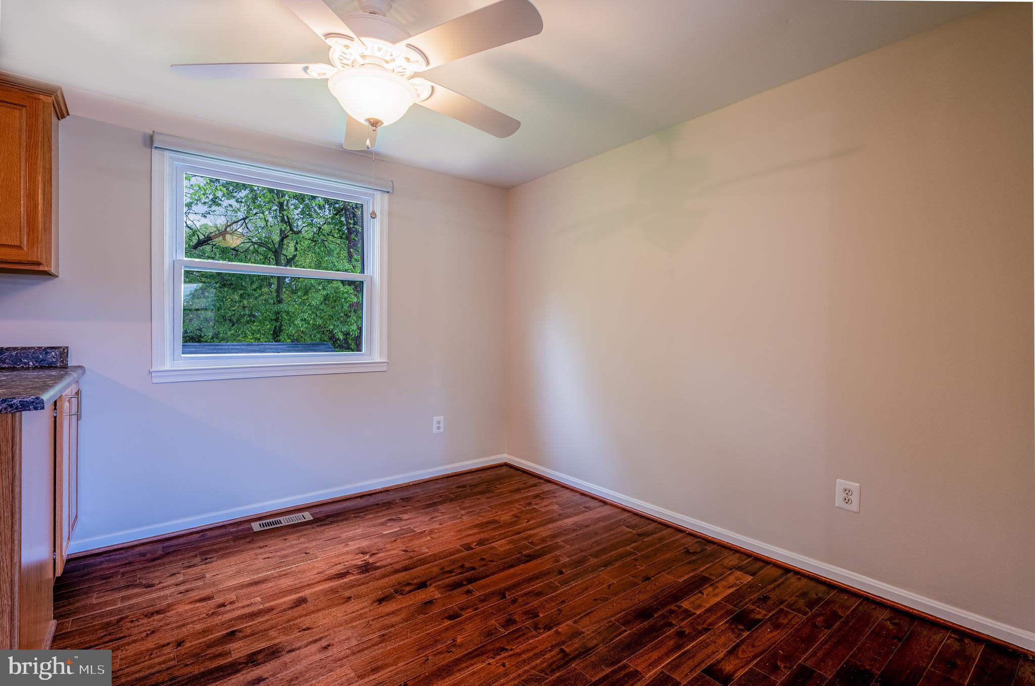 AMBER MEADOWS - Residential