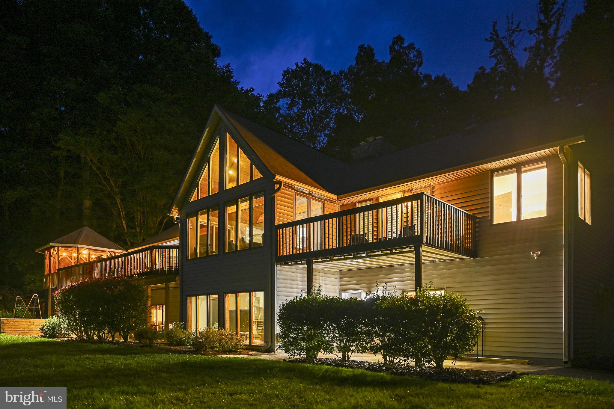 ROCKLAND CREEK ESTATES - Residential