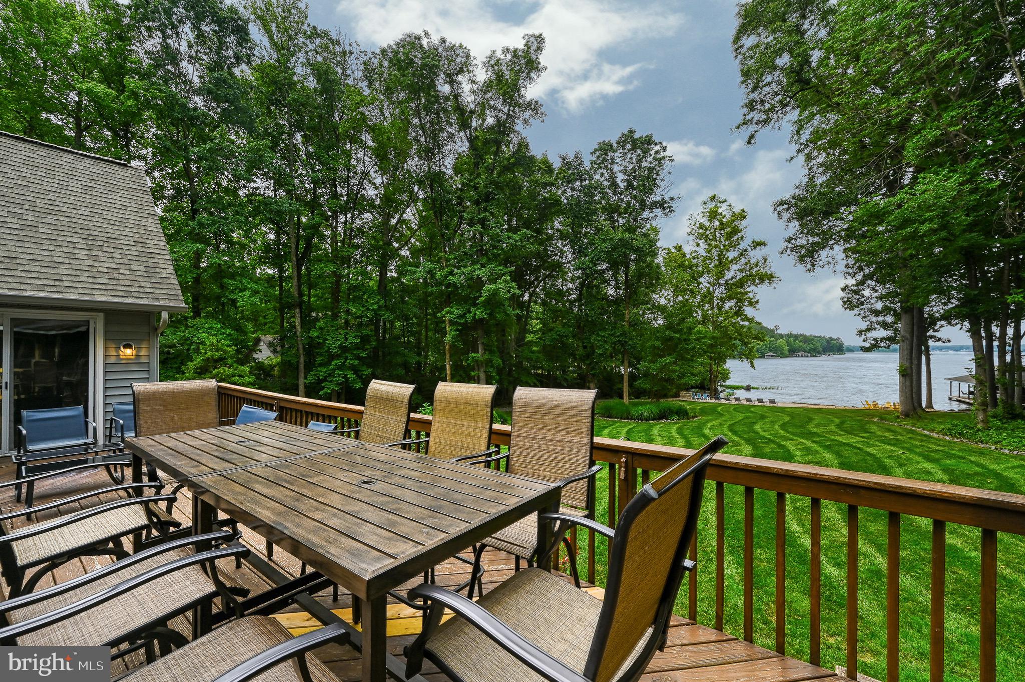 ROCKLAND CREEK ESTATES - Residential