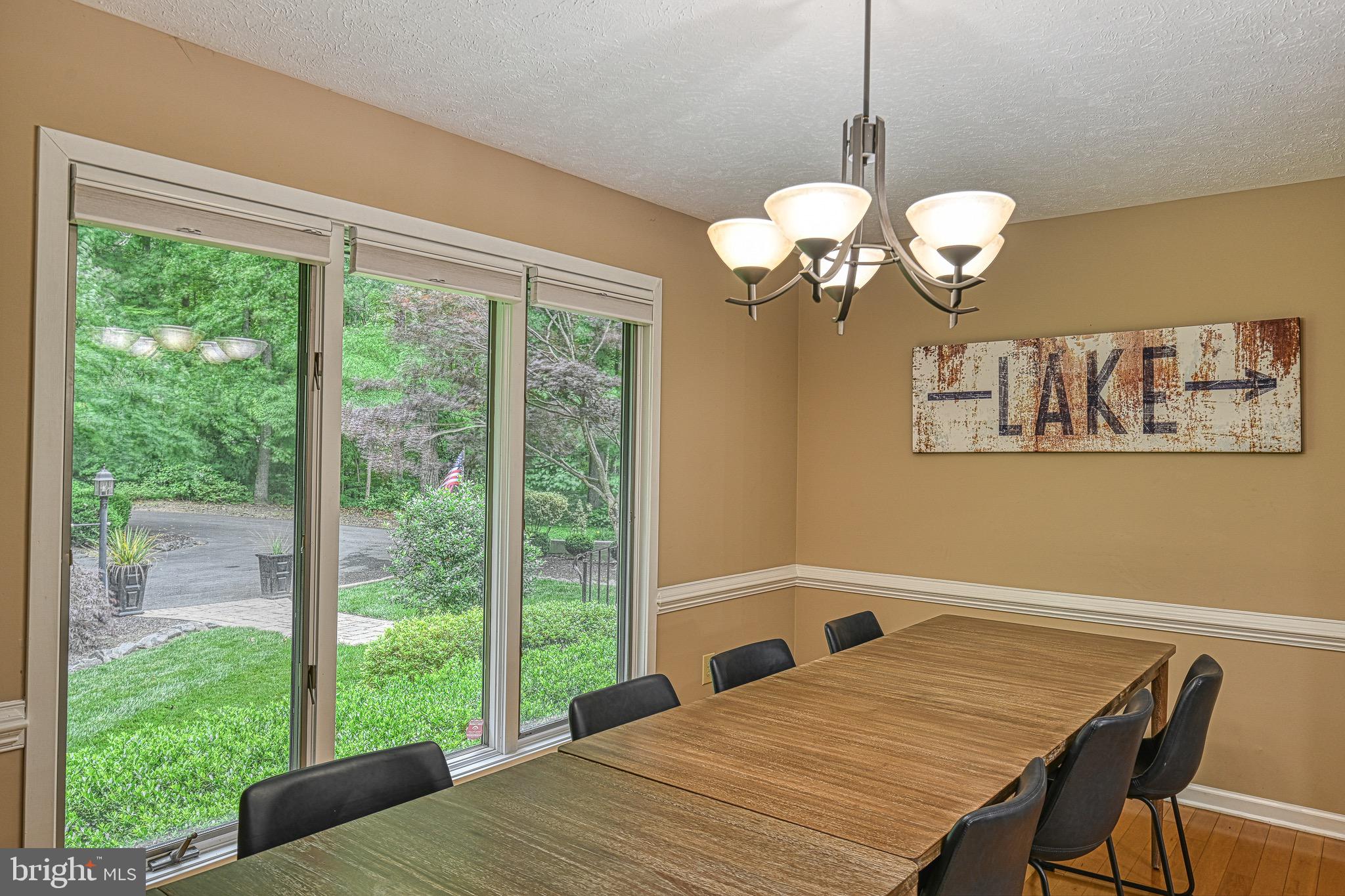 ROCKLAND CREEK ESTATES - Residential