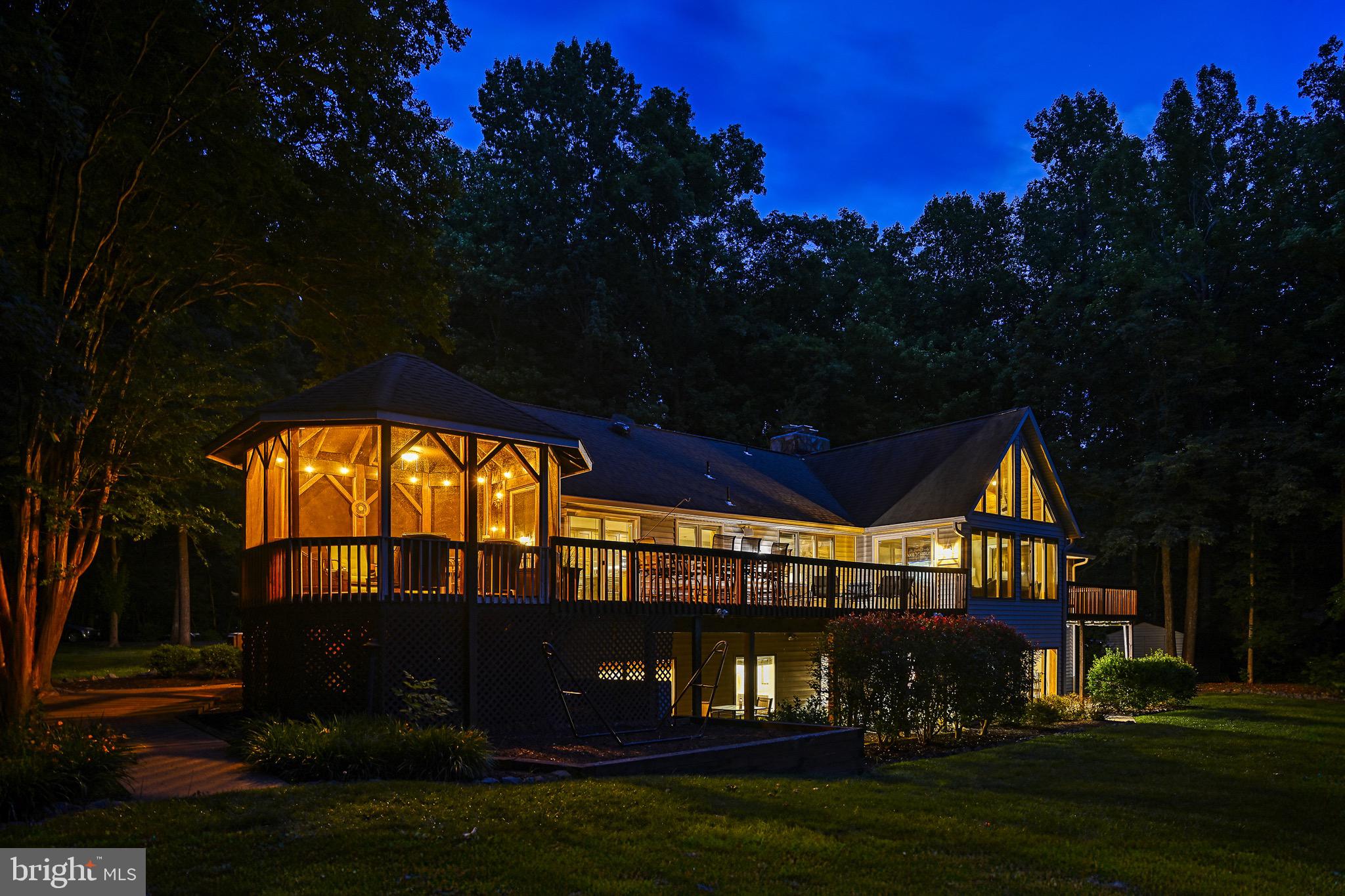 ROCKLAND CREEK ESTATES - Residential