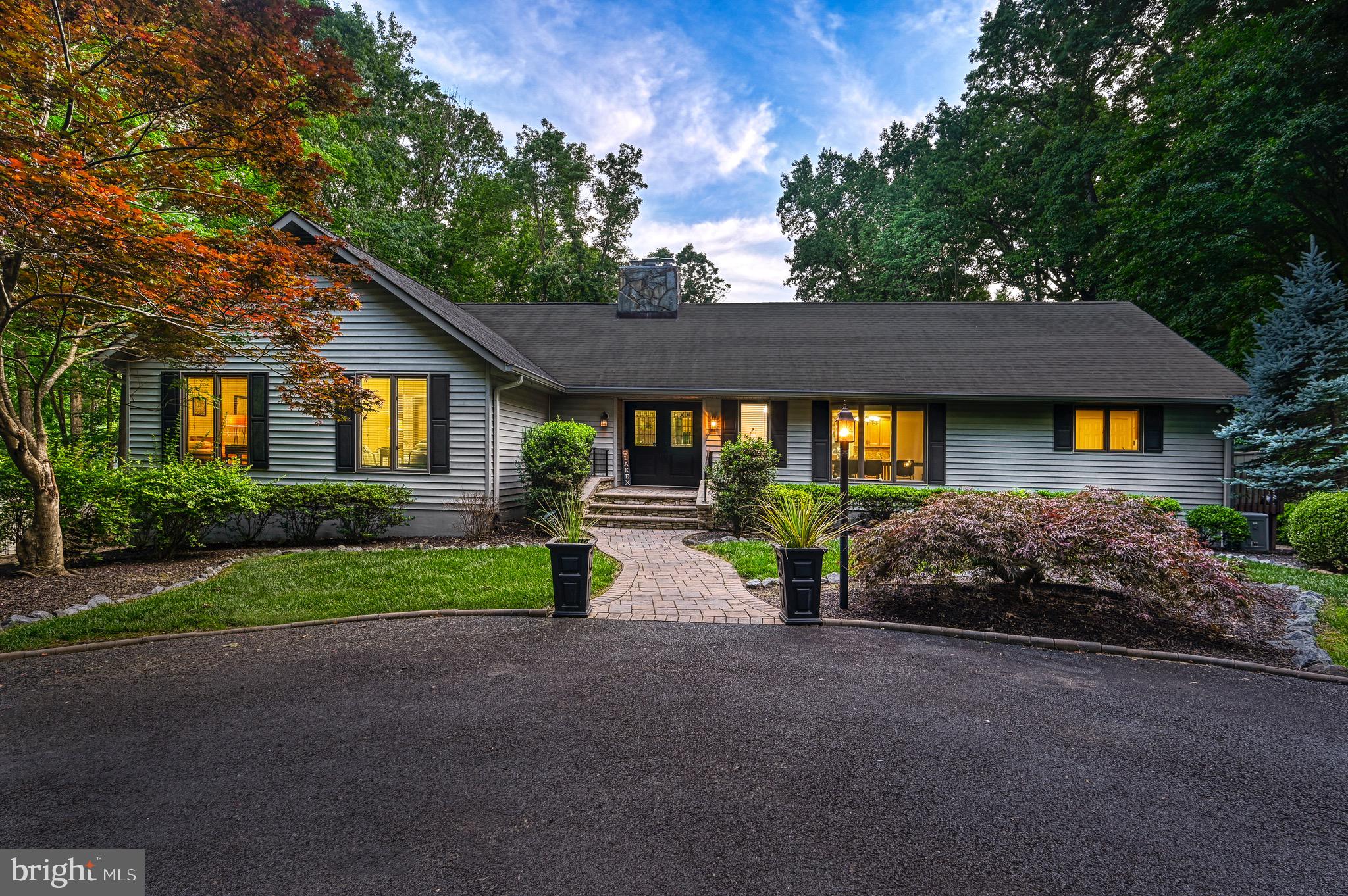 ROCKLAND CREEK ESTATES - Residential