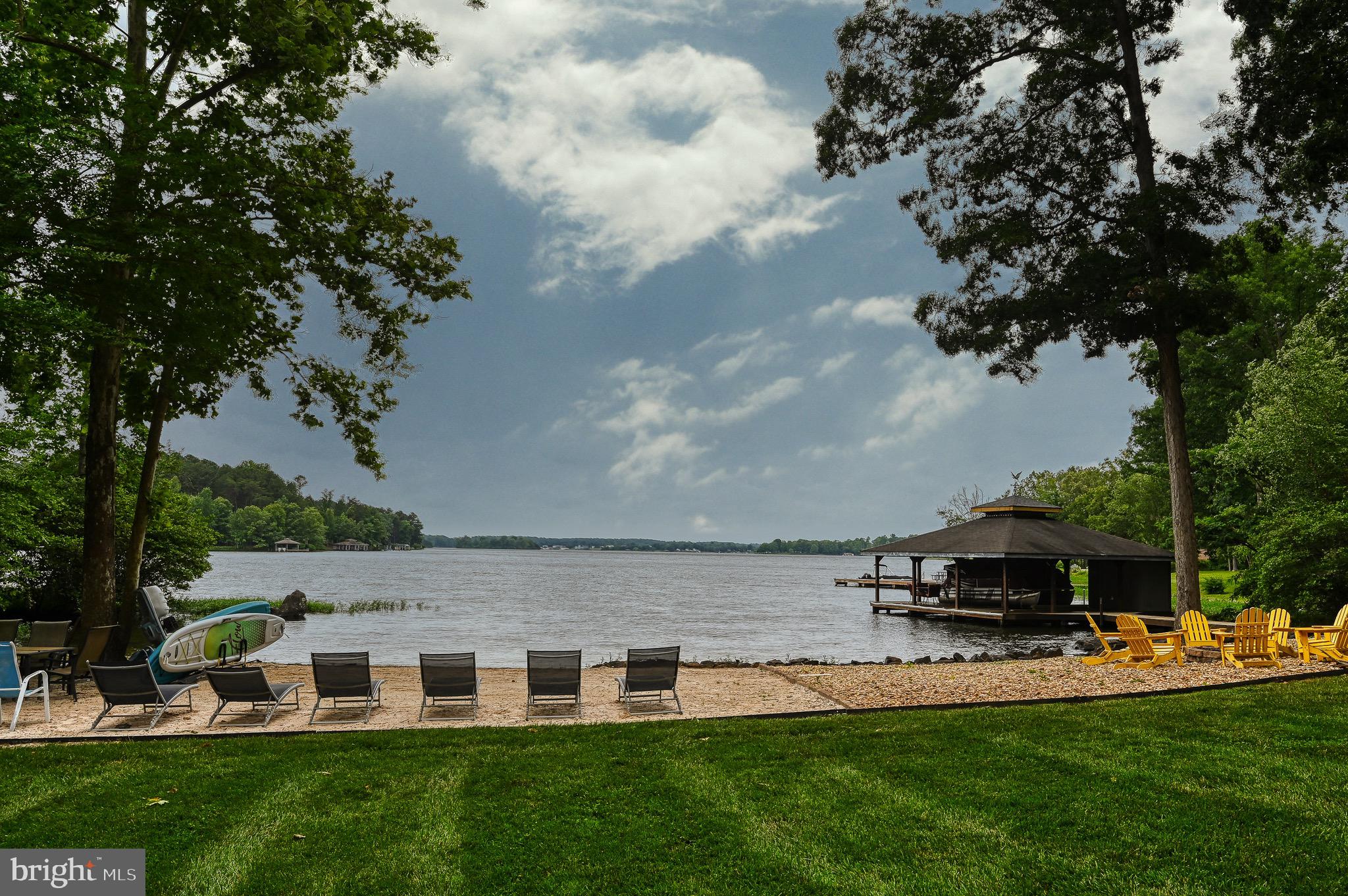 ROCKLAND CREEK ESTATES - Residential