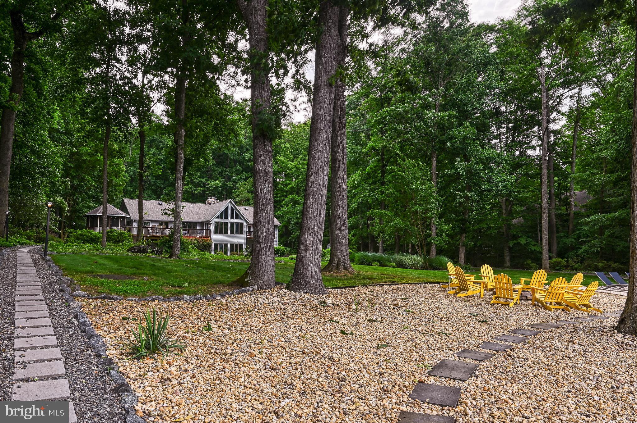 ROCKLAND CREEK ESTATES - Residential