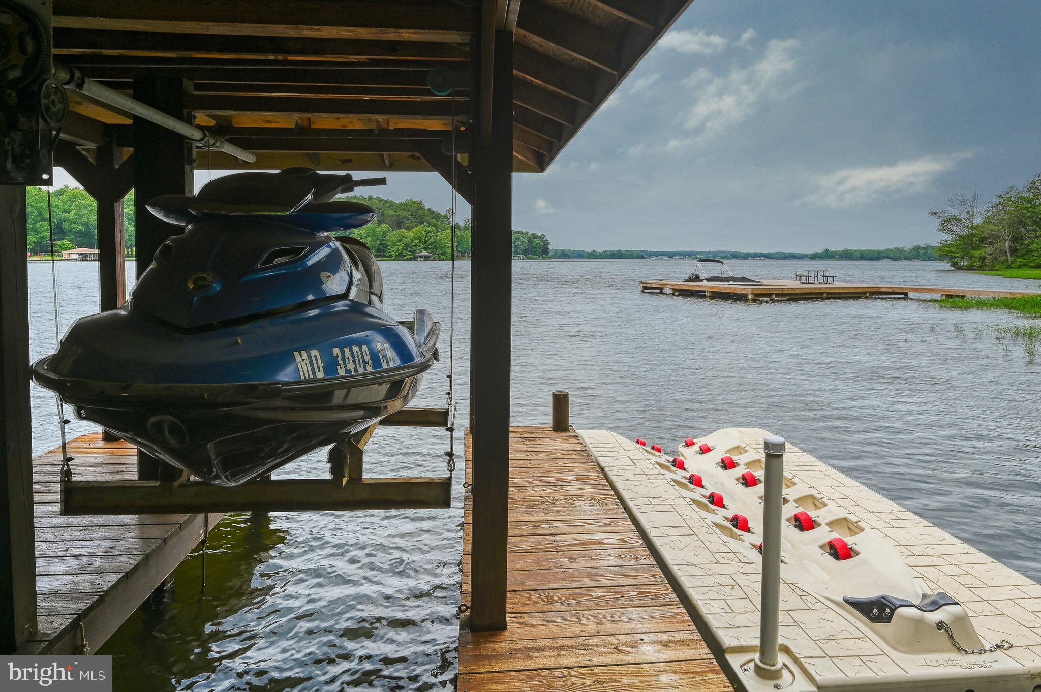 ROCKLAND CREEK ESTATES - Residential