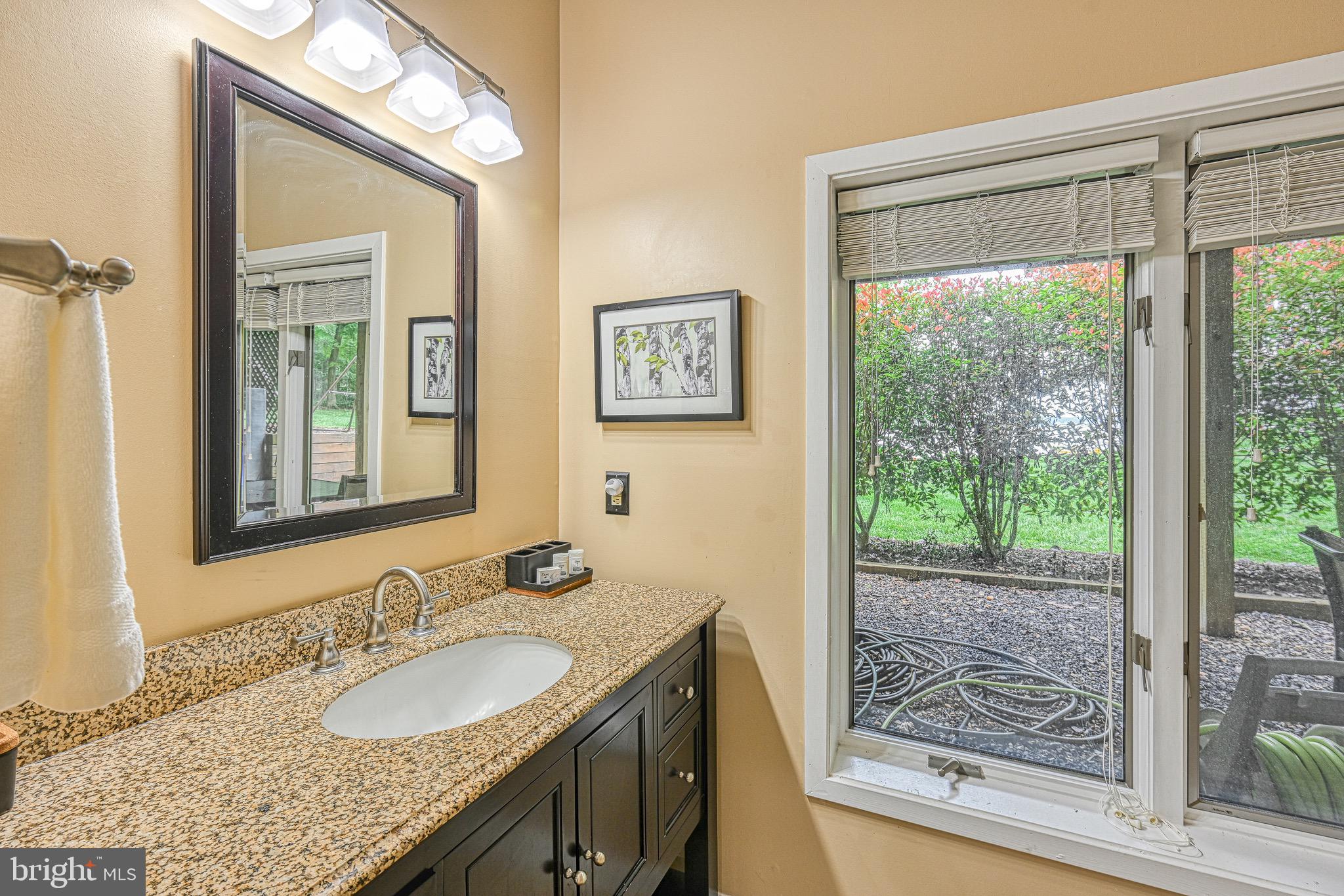 ROCKLAND CREEK ESTATES - Residential