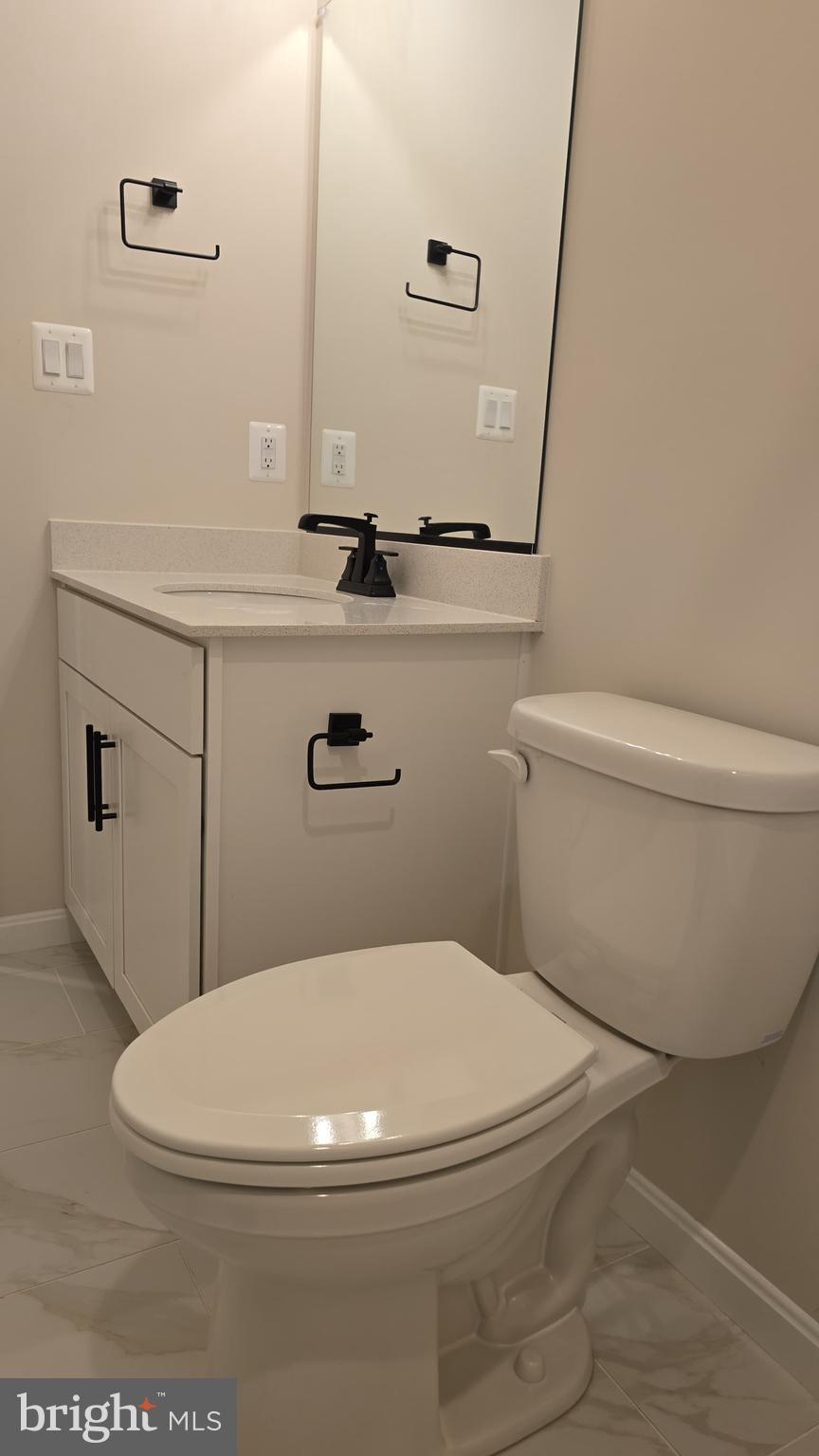 MCDONOGH OVERLOOK - Residential Lease