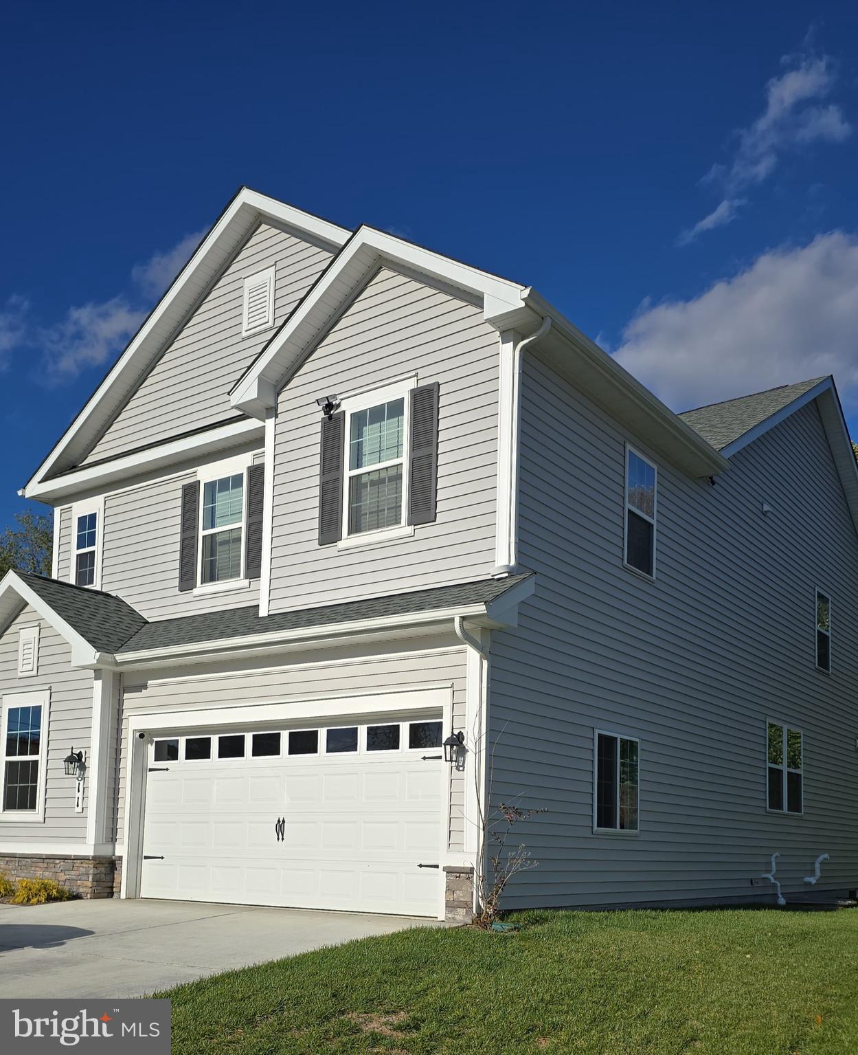 MCDONOGH OVERLOOK - Residential Lease