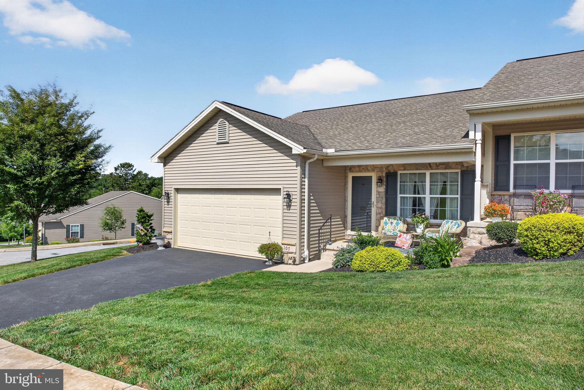 107 SHETLAND DRIVE 106