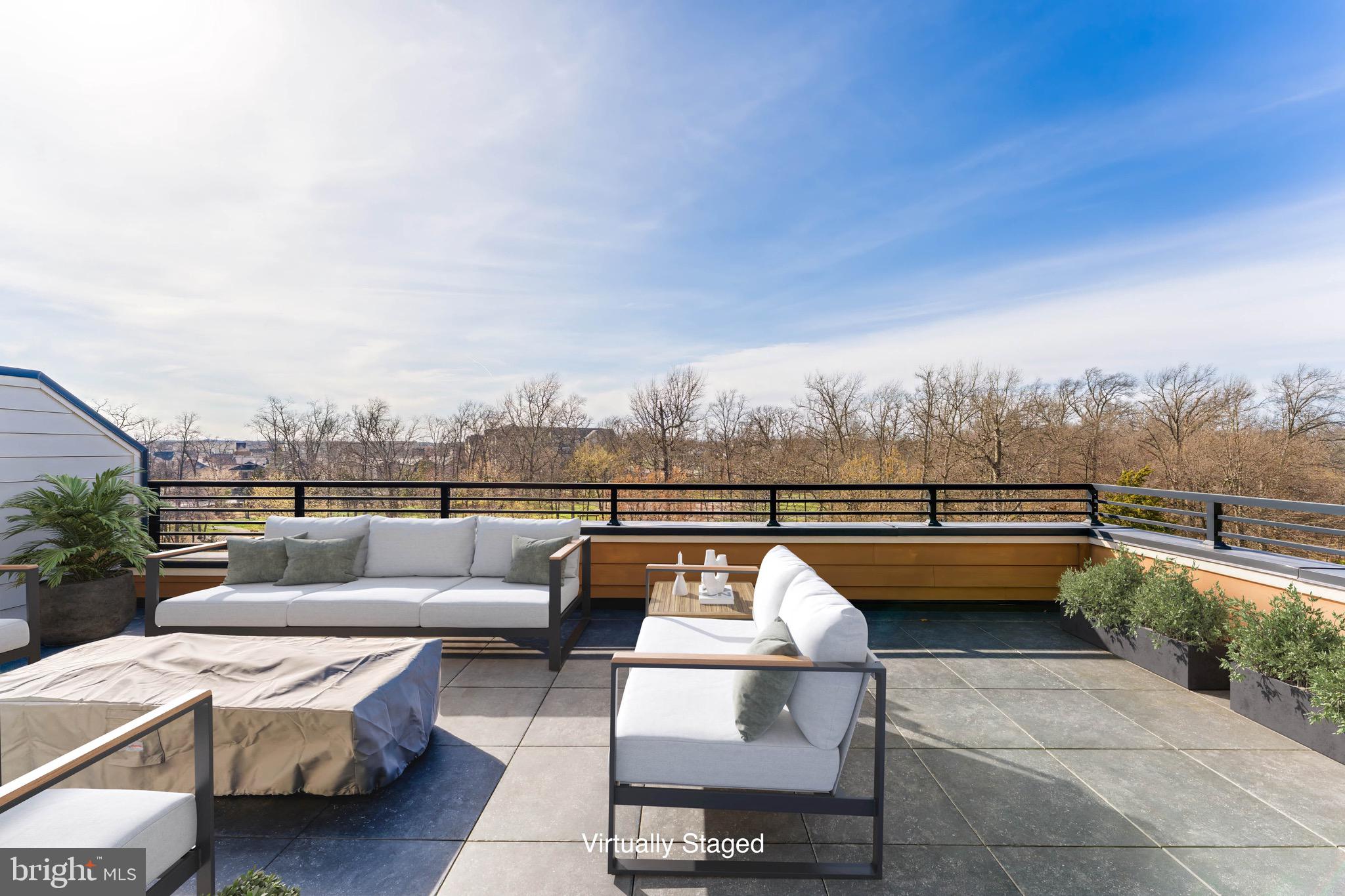 ONE LOUDOUN - Residential