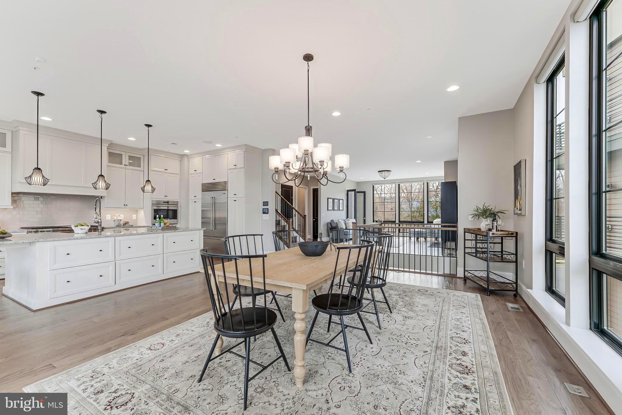 ONE LOUDOUN - Residential