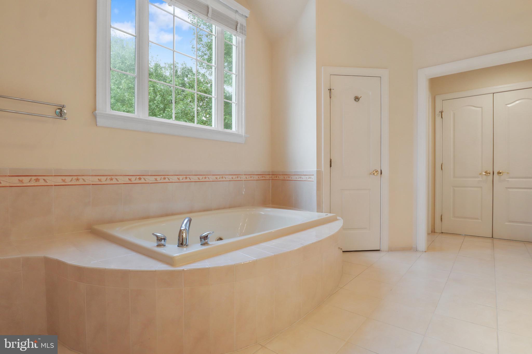 WOODMORE NORTH - Residential