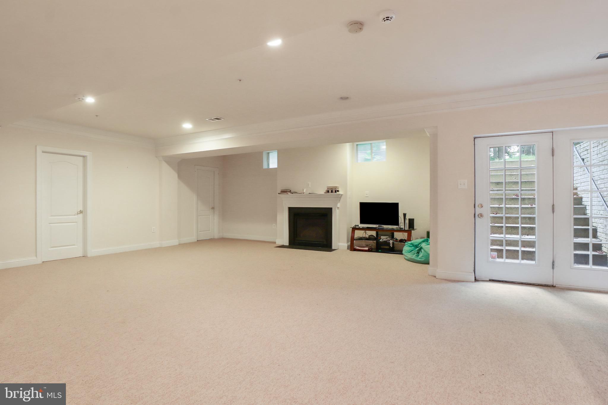 WOODMORE NORTH - Residential