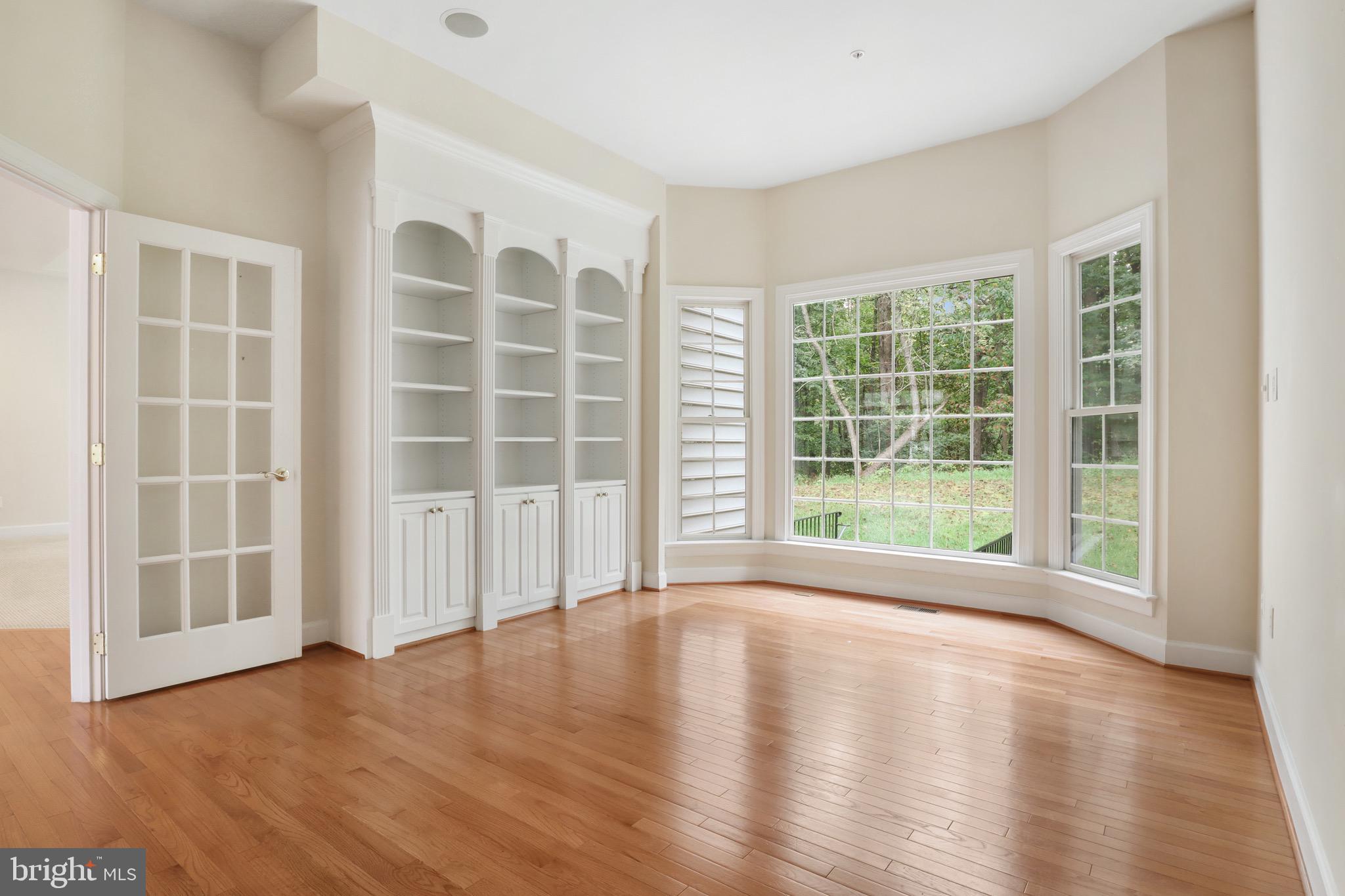 WOODMORE NORTH - Residential