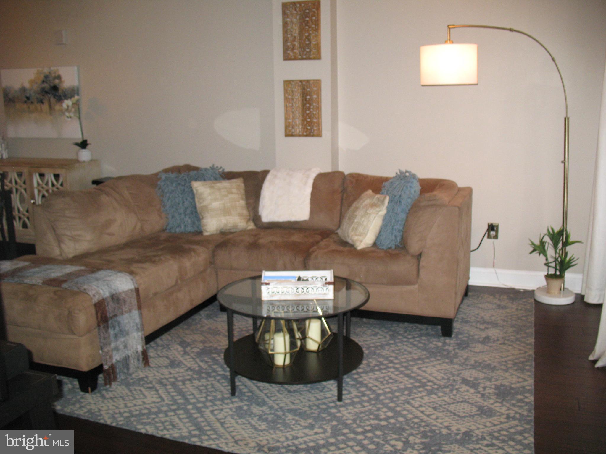 MANAYUNK - Residential