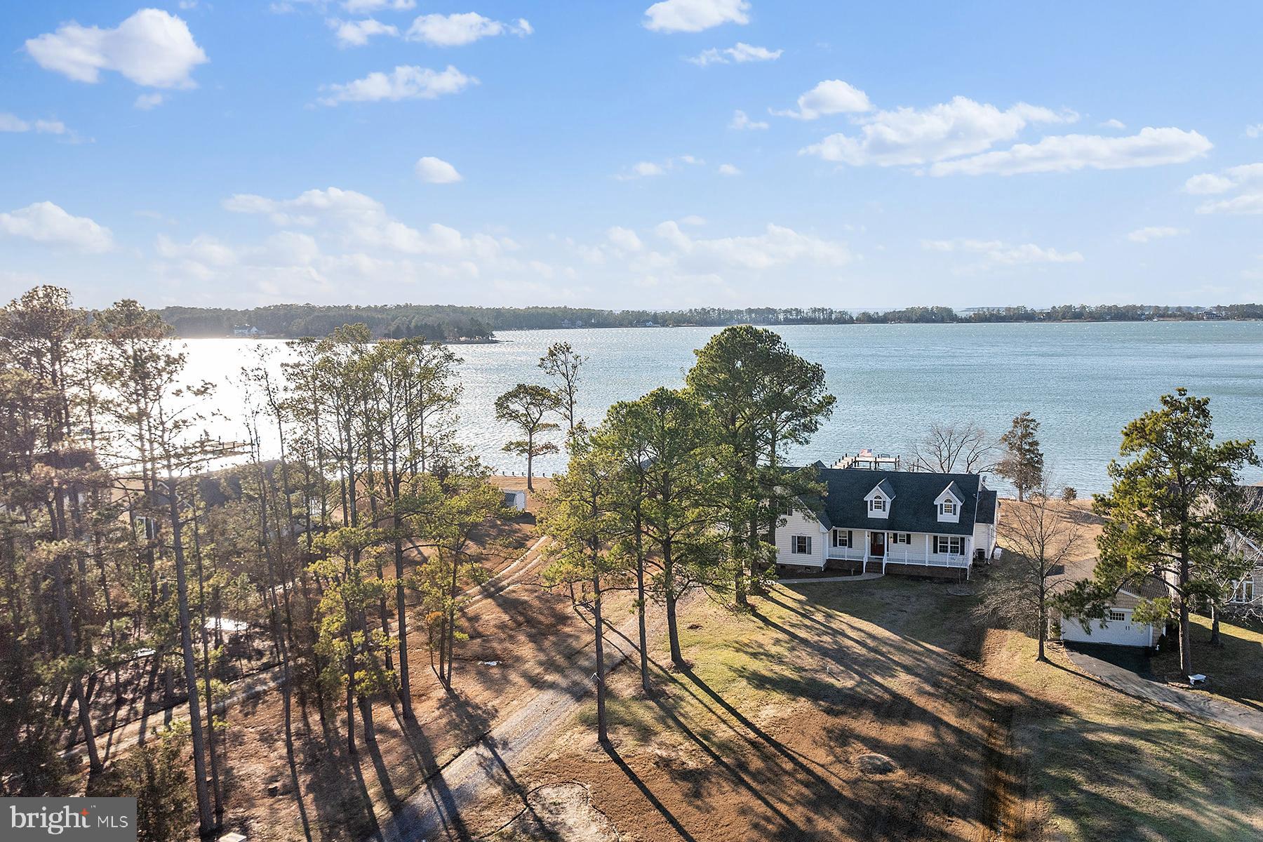 SEAWILDE-TOWNPOINT - Residential