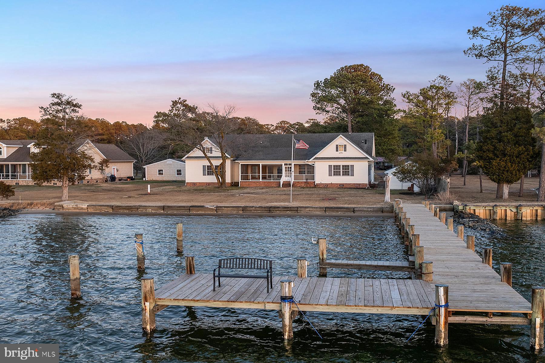SEAWILDE-TOWNPOINT - Residential