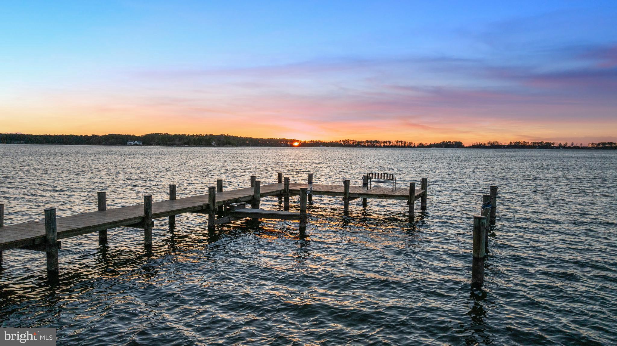 SEAWILDE-TOWNPOINT - Residential