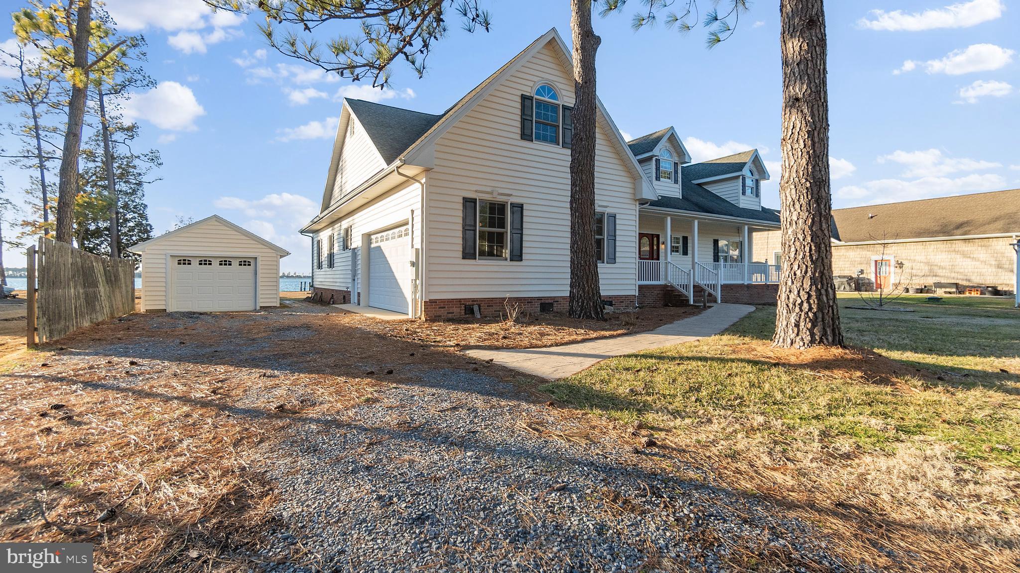 SEAWILDE-TOWNPOINT - Residential