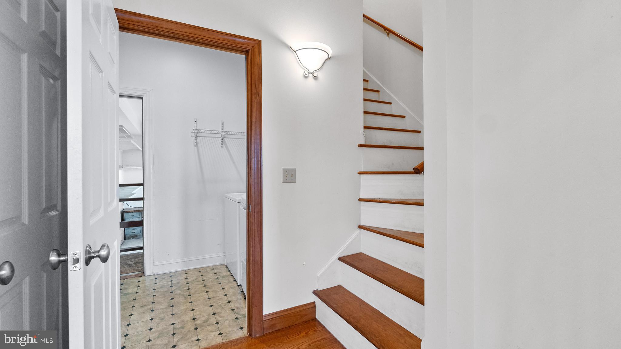 SEAWILDE-TOWNPOINT - Residential