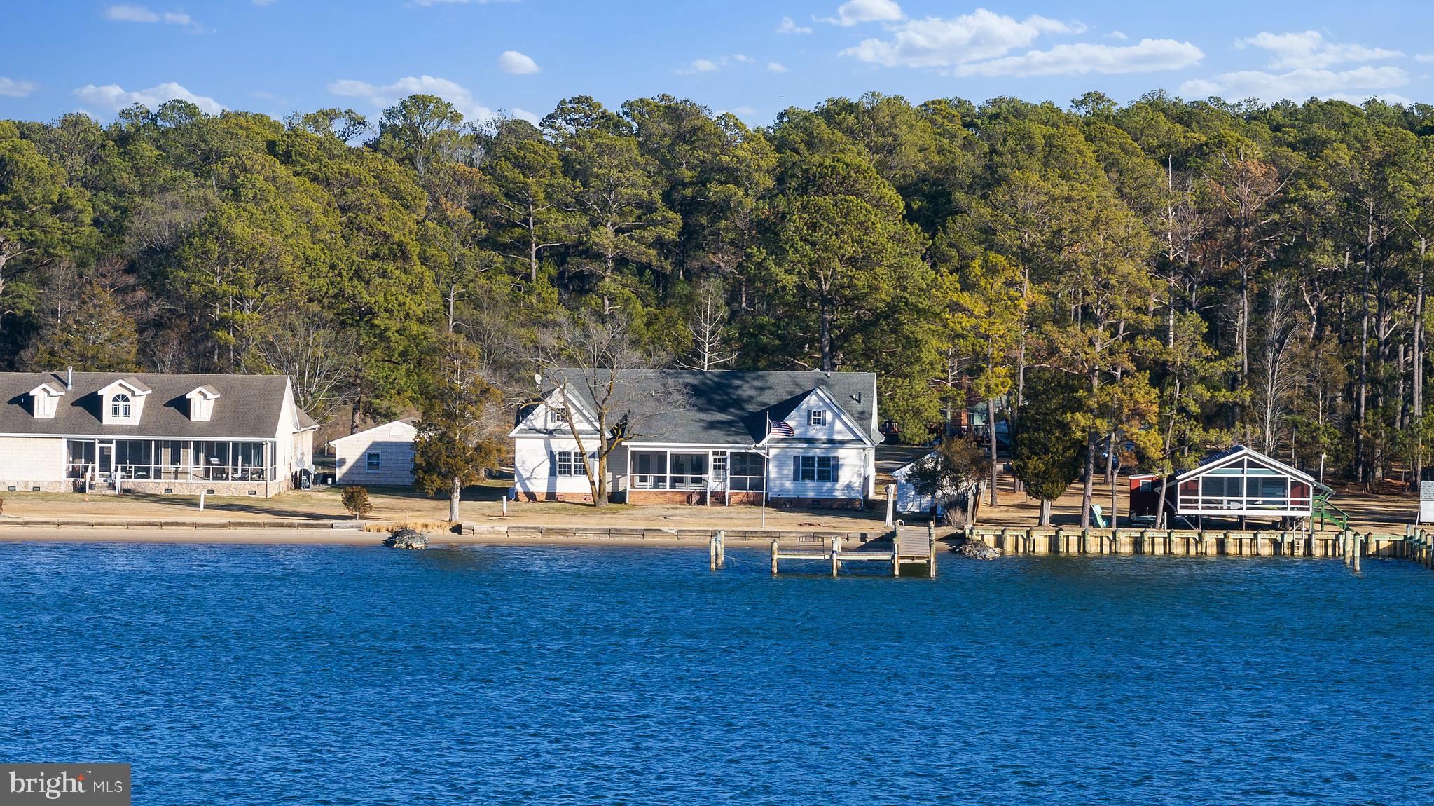SEAWILDE-TOWNPOINT - Residential