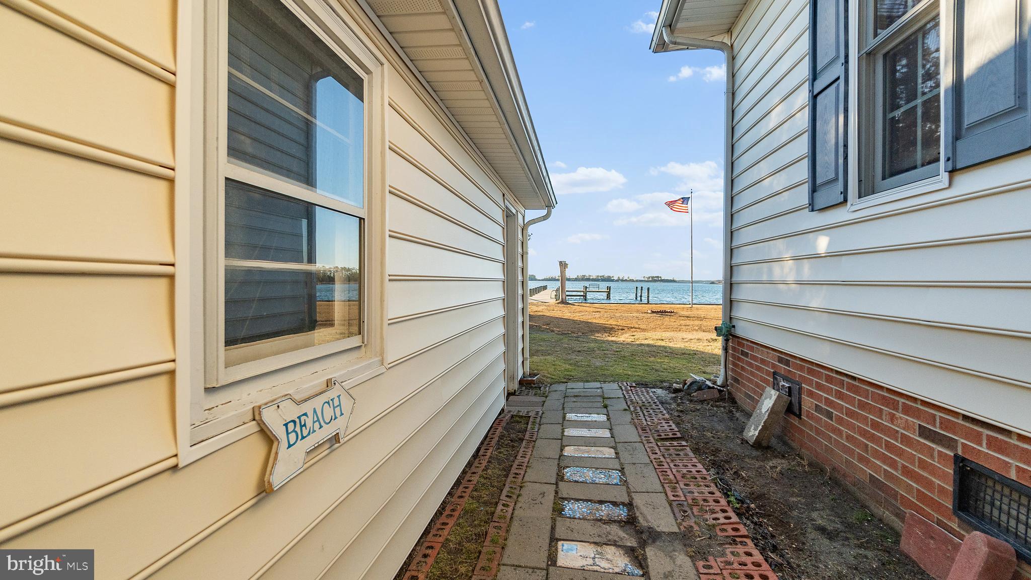 SEAWILDE-TOWNPOINT - Residential