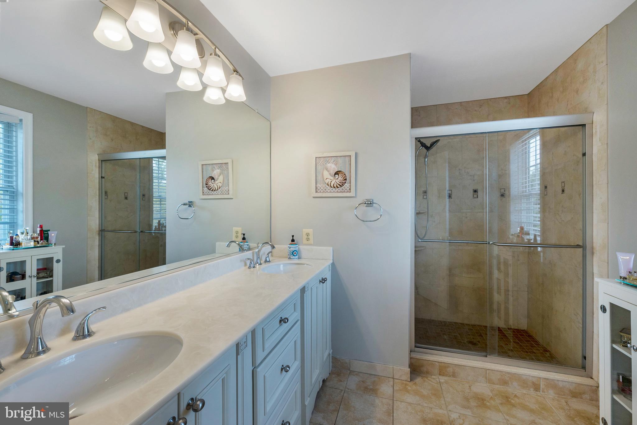 LOCH HAVEN - Residential