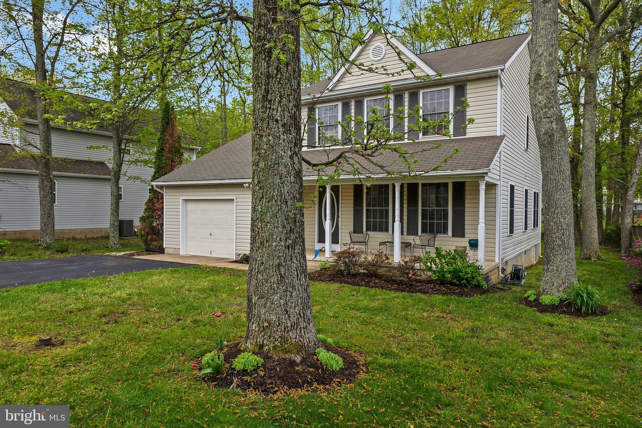 LOCH HAVEN - Residential