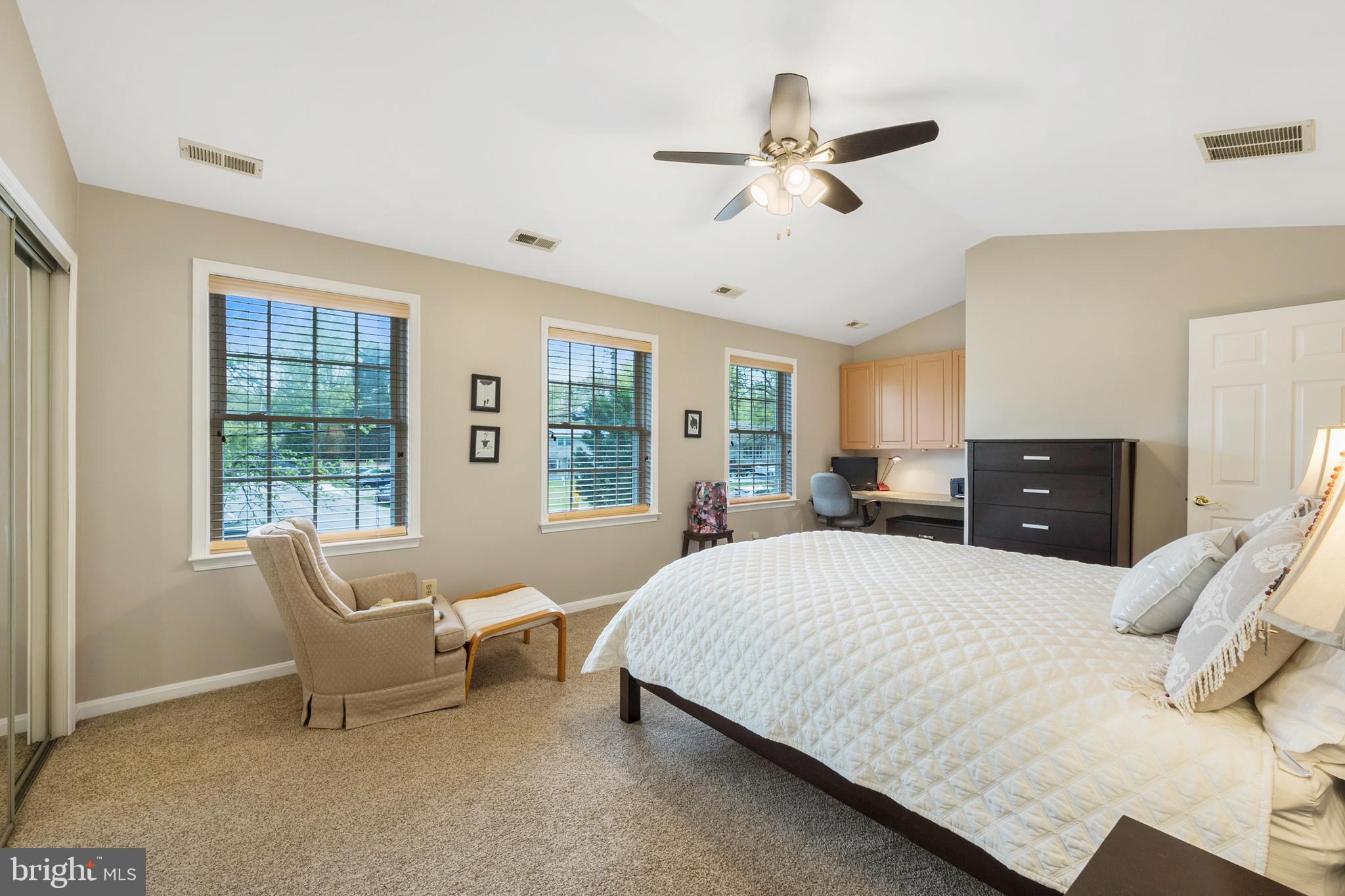 LOCH HAVEN - Residential