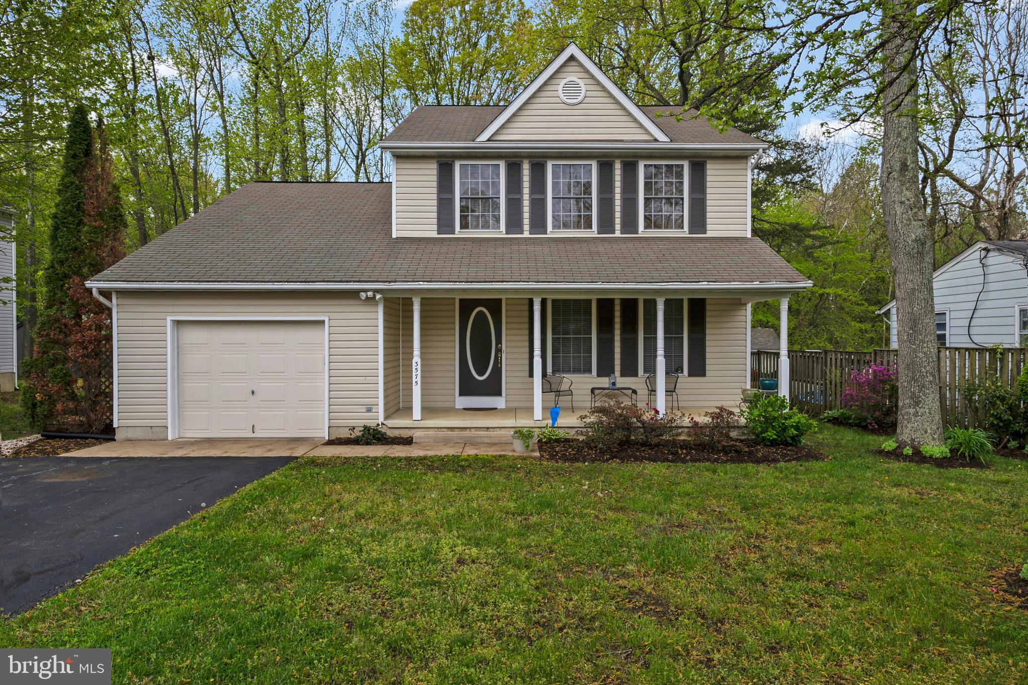 LOCH HAVEN - Residential