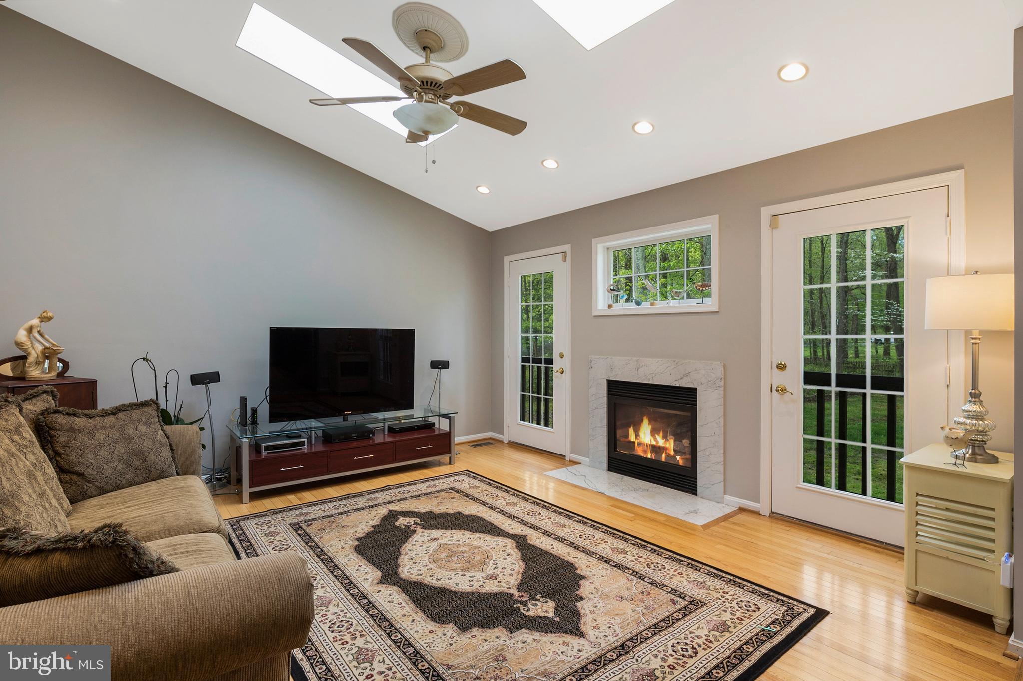 LOCH HAVEN - Residential