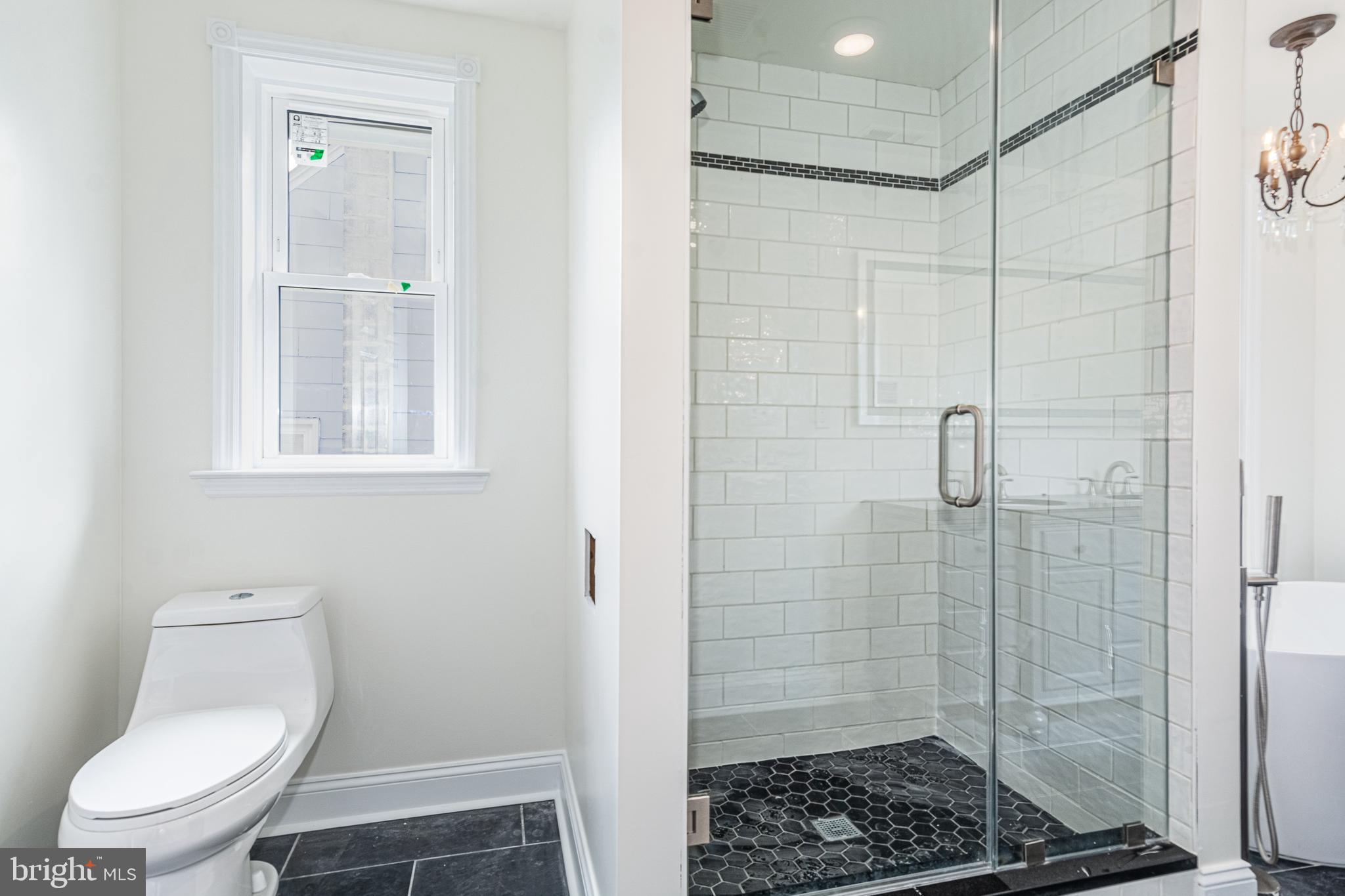 ROCKAWAY BEACH - Residential