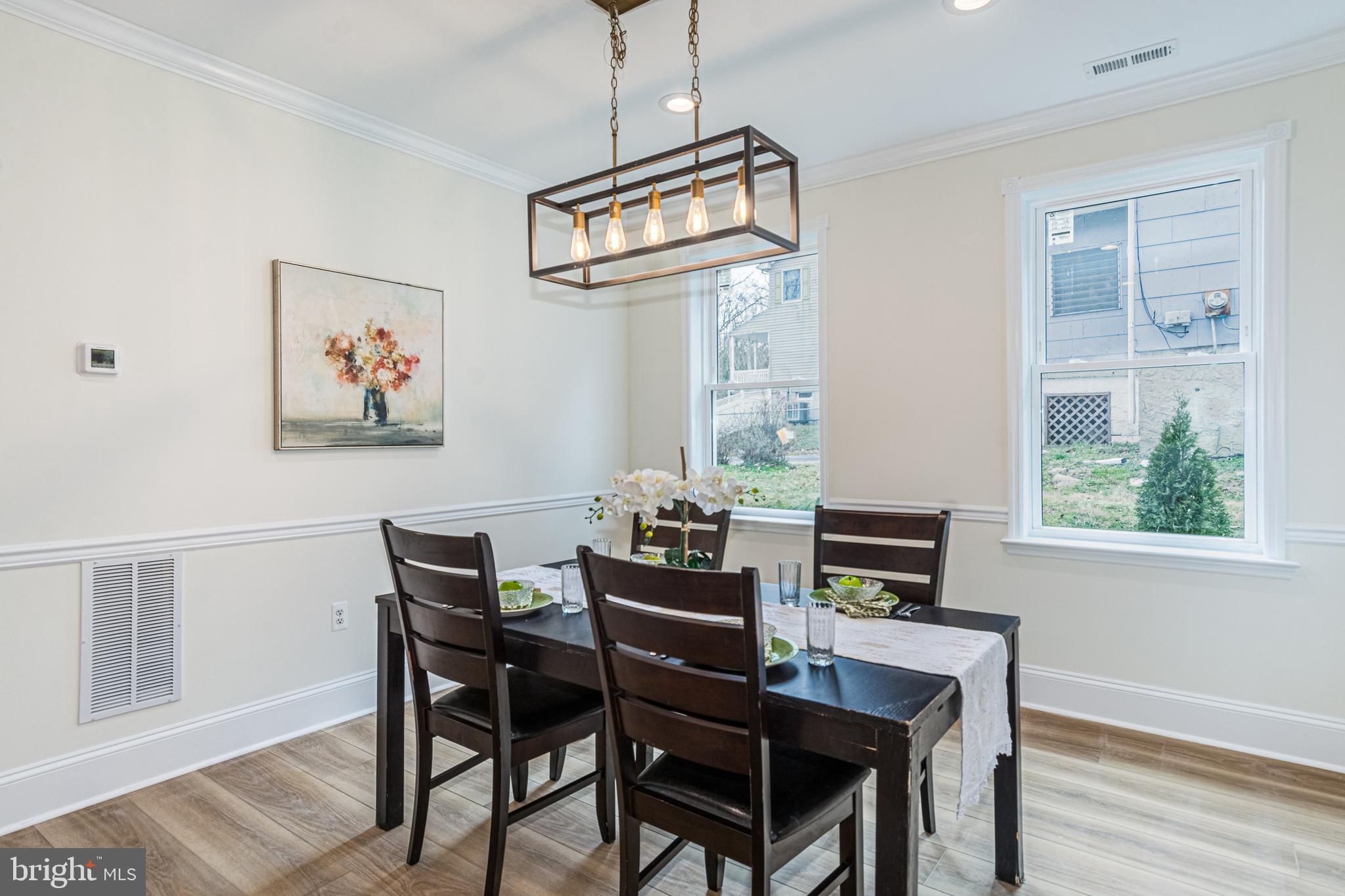 ROCKAWAY BEACH - Residential