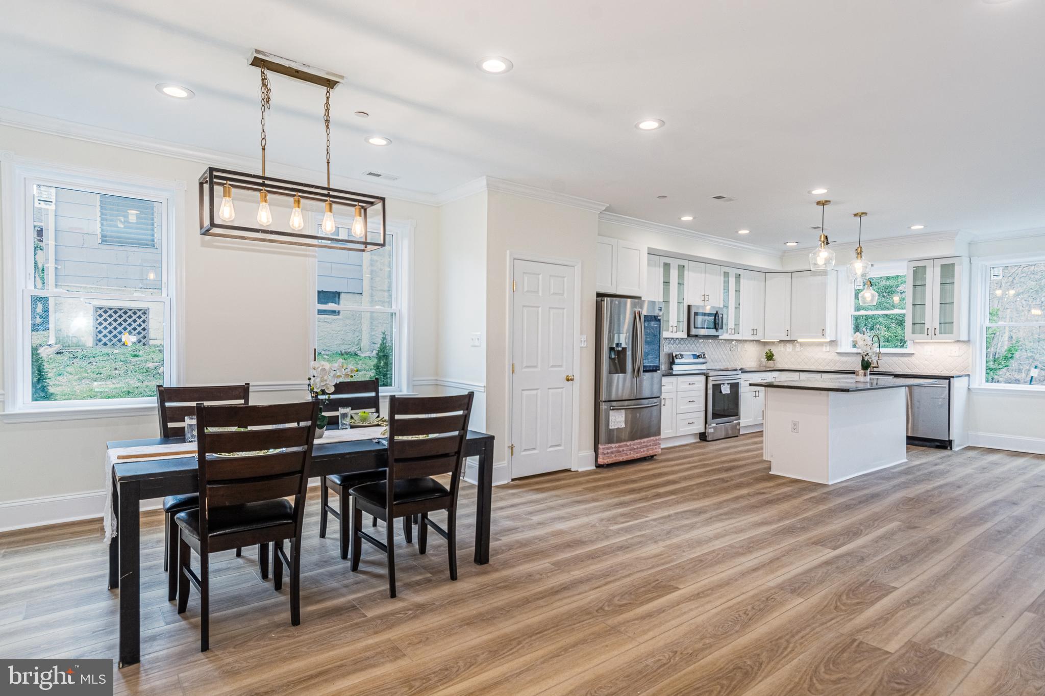 ROCKAWAY BEACH - Residential