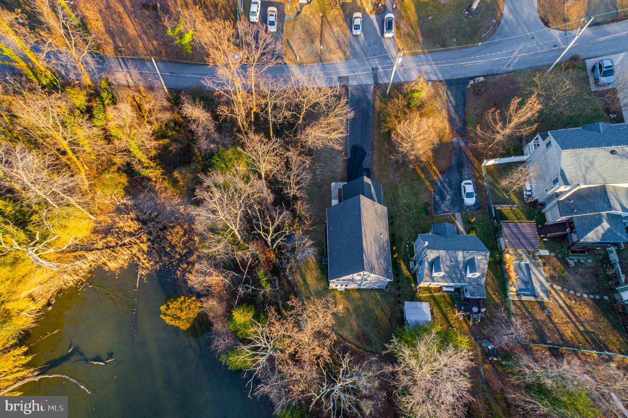 ROCKAWAY BEACH - Residential