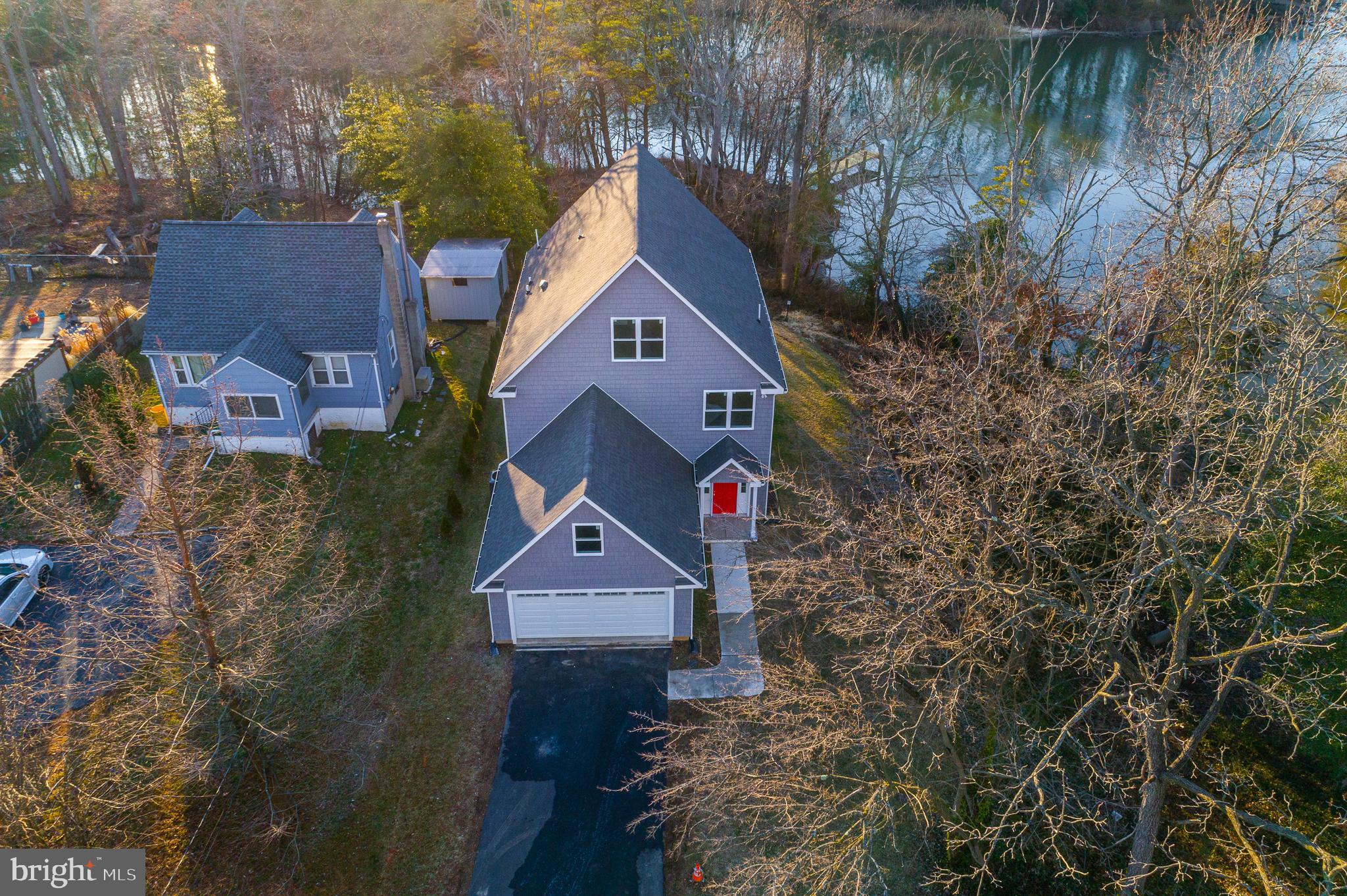 ROCKAWAY BEACH - Residential