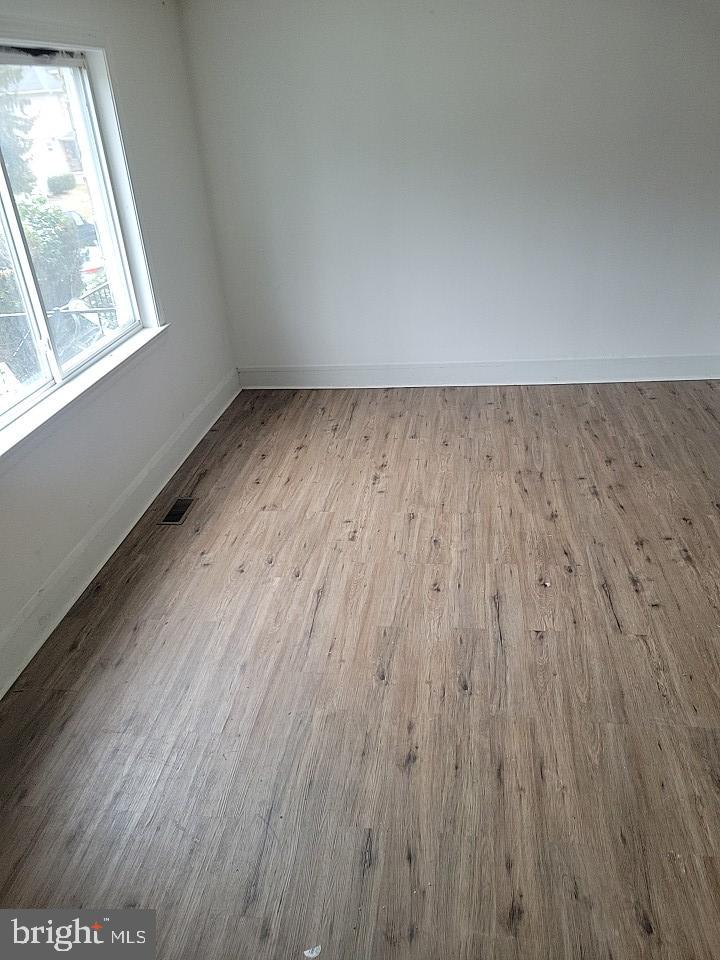 RADNOR WINSTON - Residential