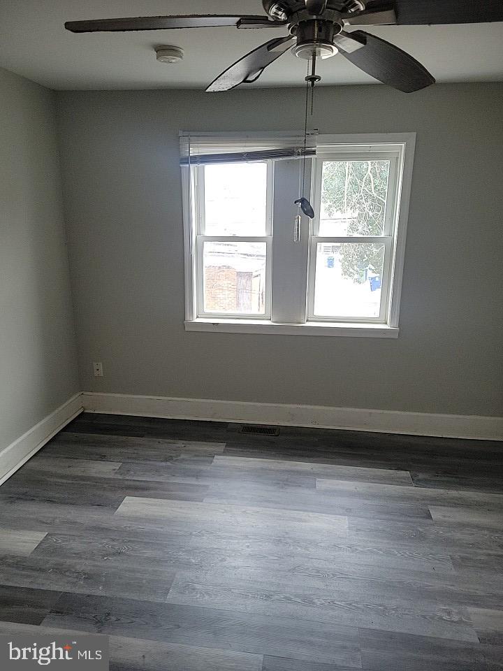 RADNOR WINSTON - Residential