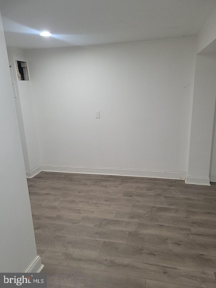 RADNOR WINSTON - Residential