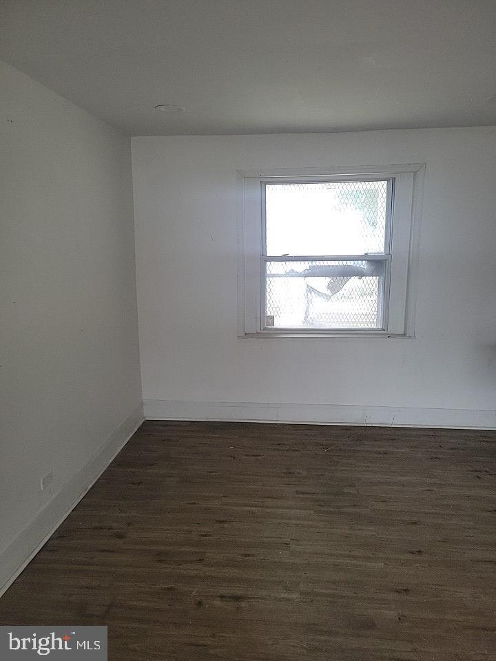 RADNOR WINSTON - Residential