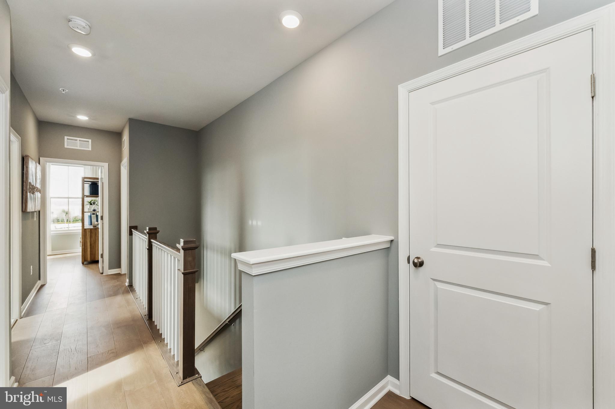 POTOMAC STATION MARKETPLACE - Residential