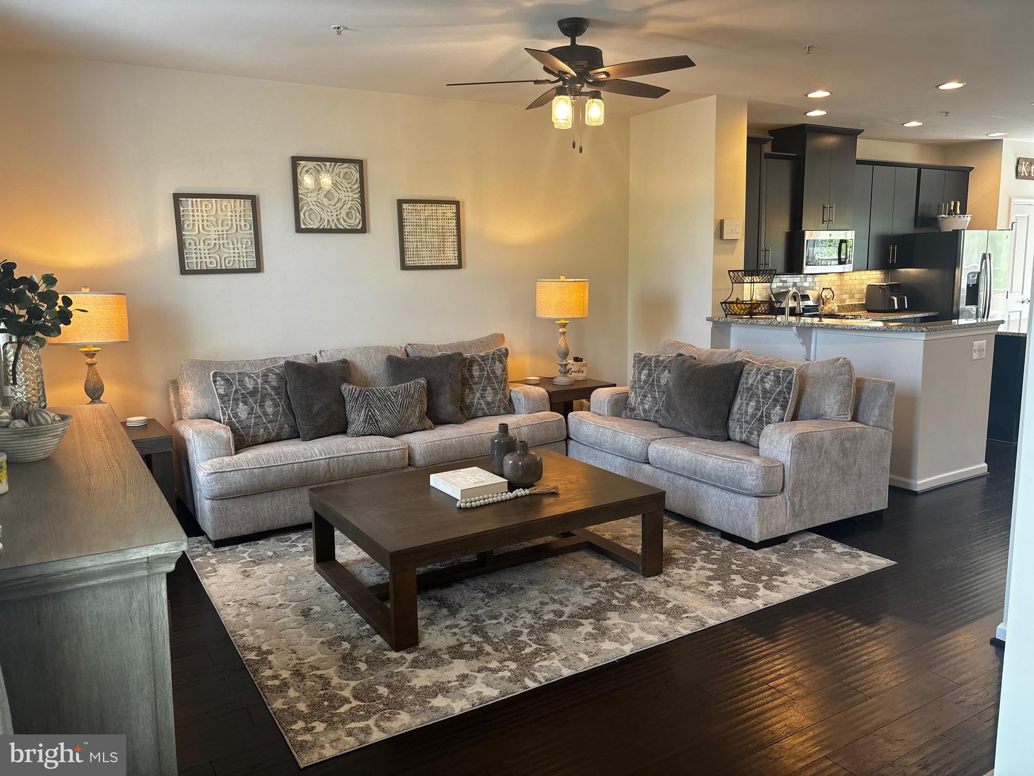 8121 HICKORY HOLLOW DRIVE