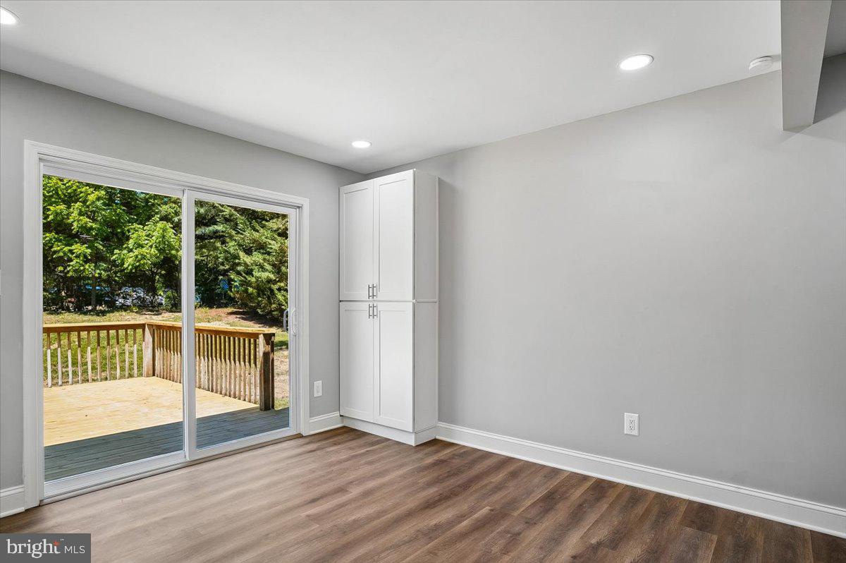 PARIS ESTATES - Residential