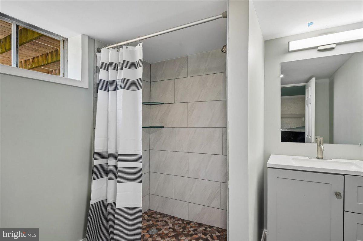 PARIS ESTATES - Residential