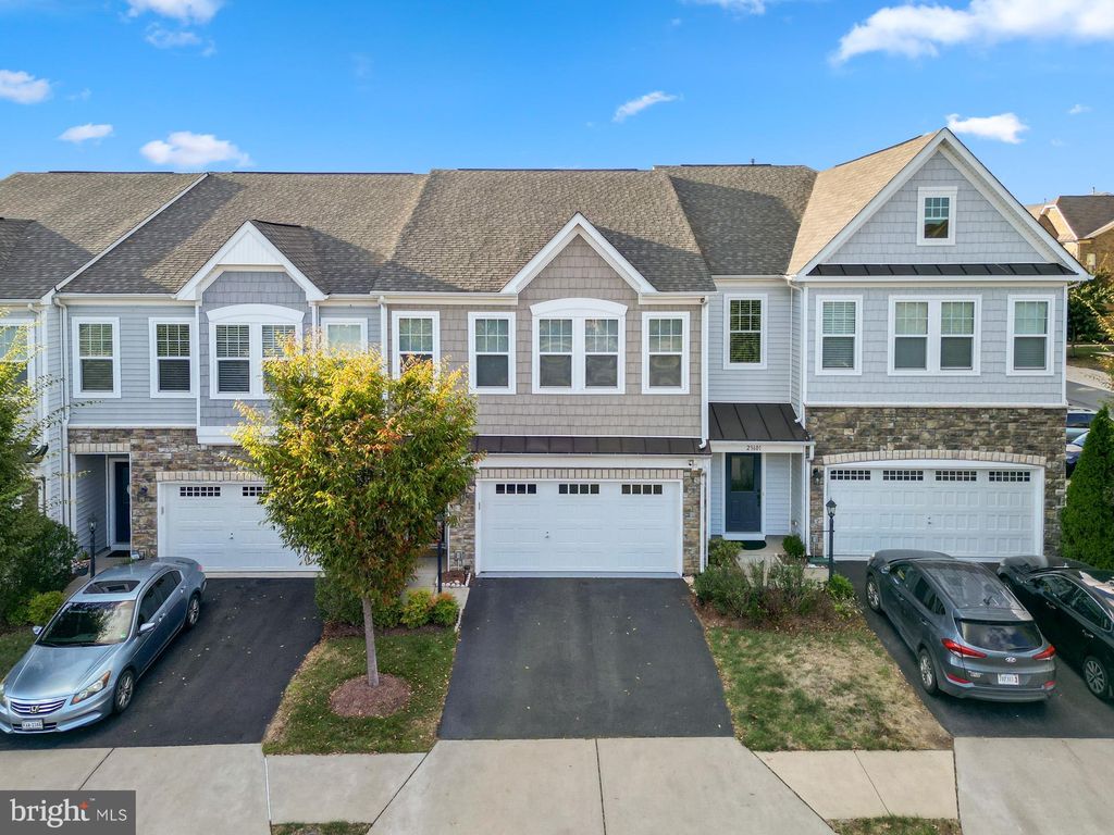Photo of 23603 Rose Leigh Terrace, BRAMBLETON, VA 20148 (MLS # VALO2109352)