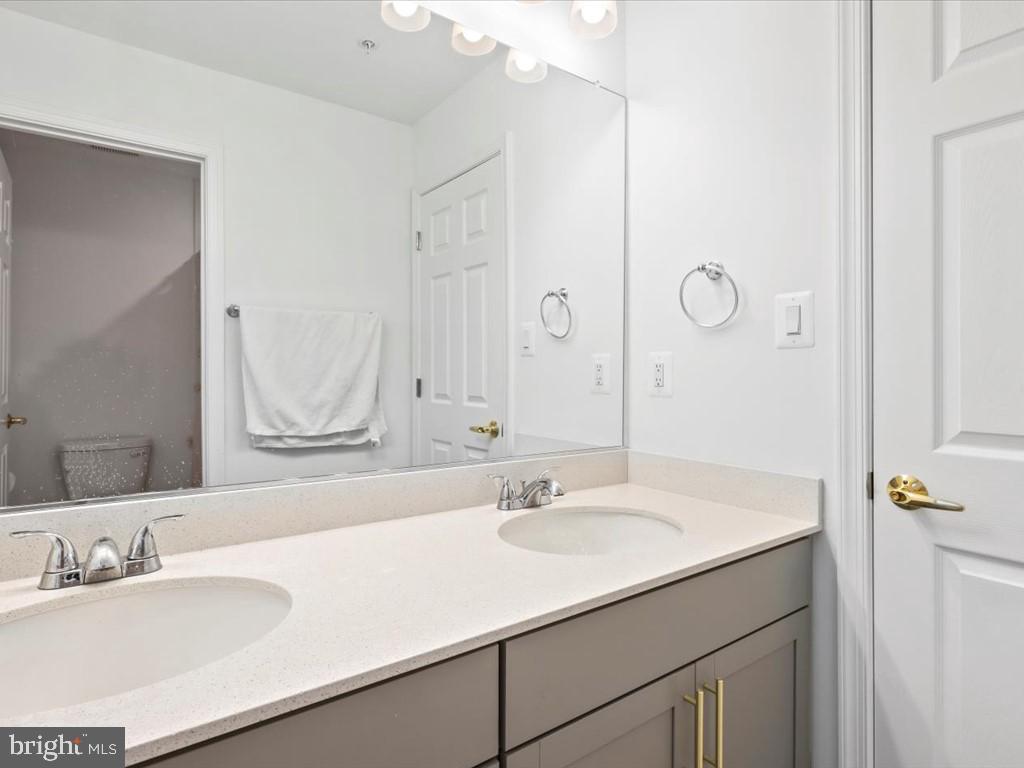 BRUNSWICK CROSSING - Residential Lease