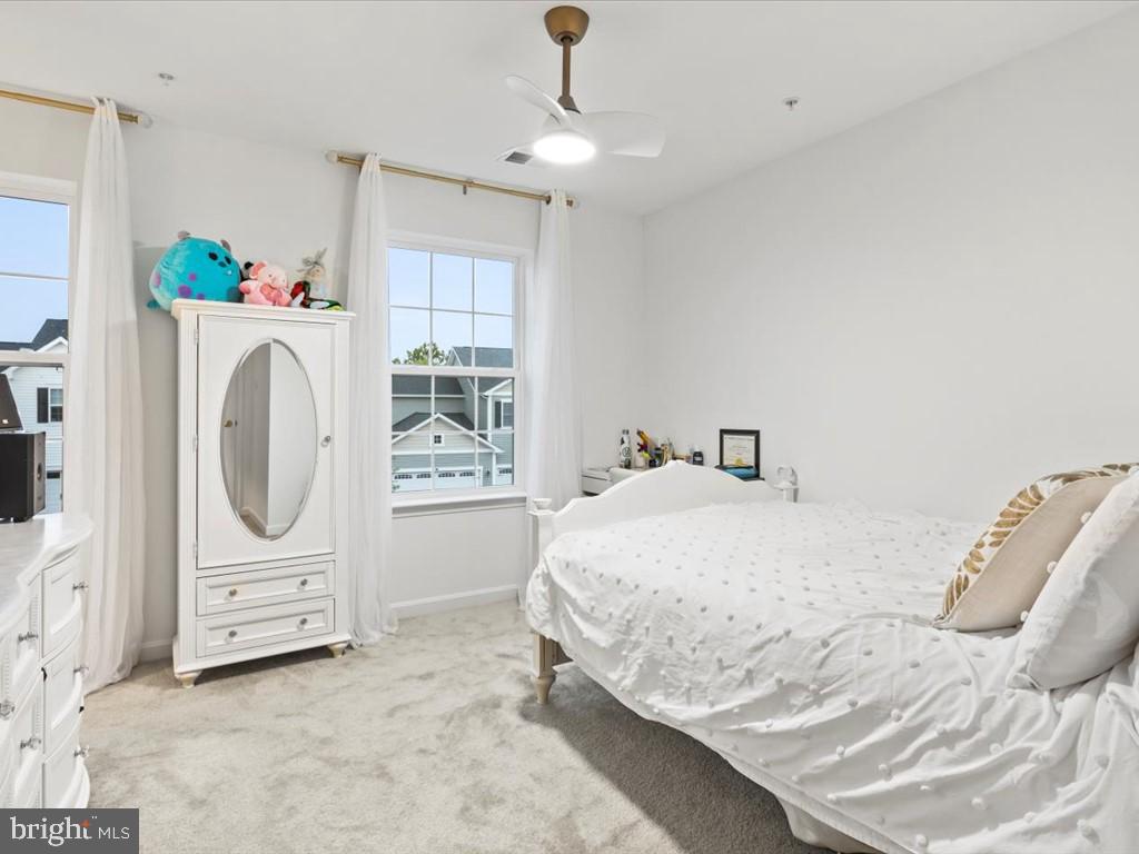 BRUNSWICK CROSSING - Residential Lease