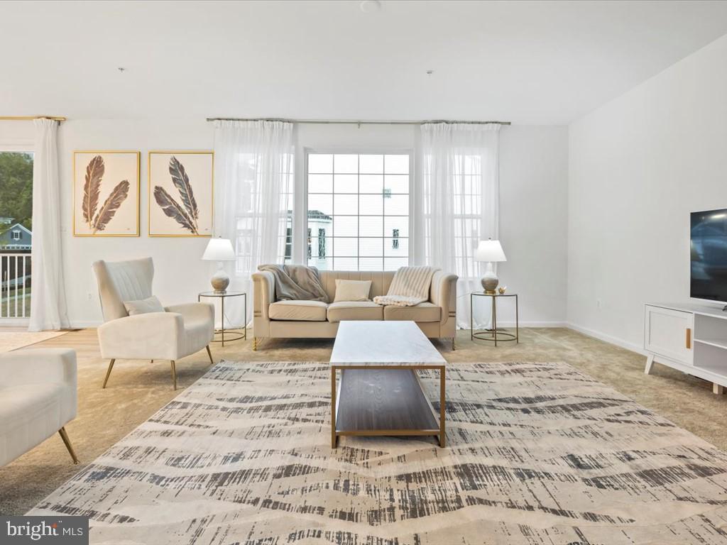 BRUNSWICK CROSSING - Residential Lease