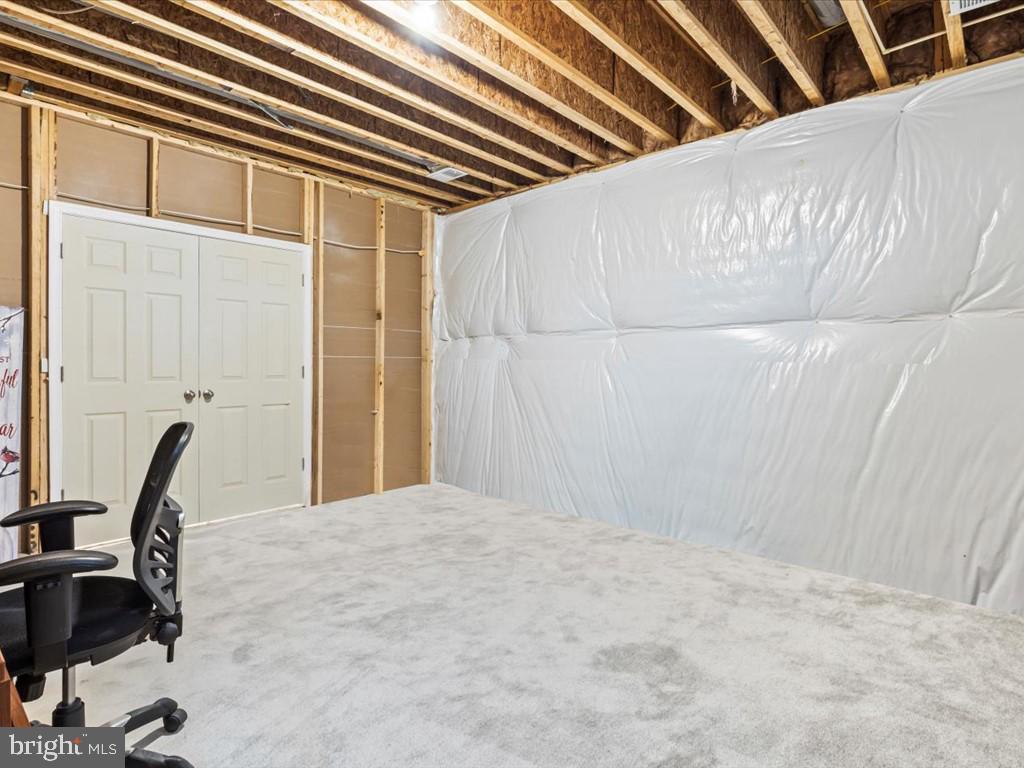 BRUNSWICK CROSSING - Residential Lease