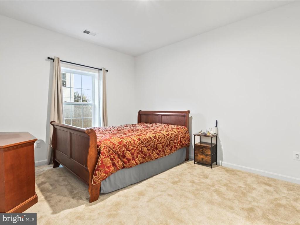 BRUNSWICK CROSSING - Residential Lease